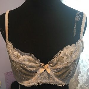 Blue demi unlined vs bra